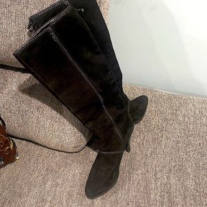 Tahiti boots 81/2 M used good condition